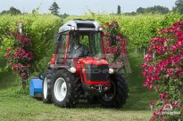 Traktor Antonio Carraro TRX7800S Kabina