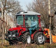Traktor Antonio Carraro SN6800 kabína, AC